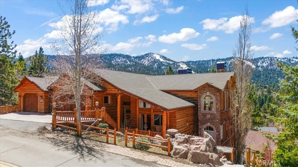 43653 Colusa Drive, Big Bear Lake, California 92315 home-pic-2