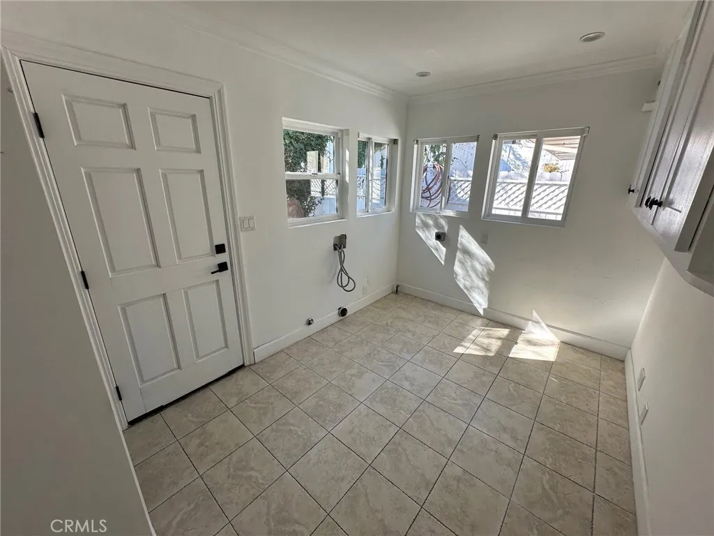 3907 Fredonia Drive, Los Angeles, California 90068 home-pic-43