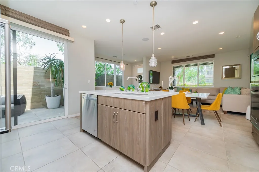 727 Beacon, Irvine, California 92618 home-pic-10