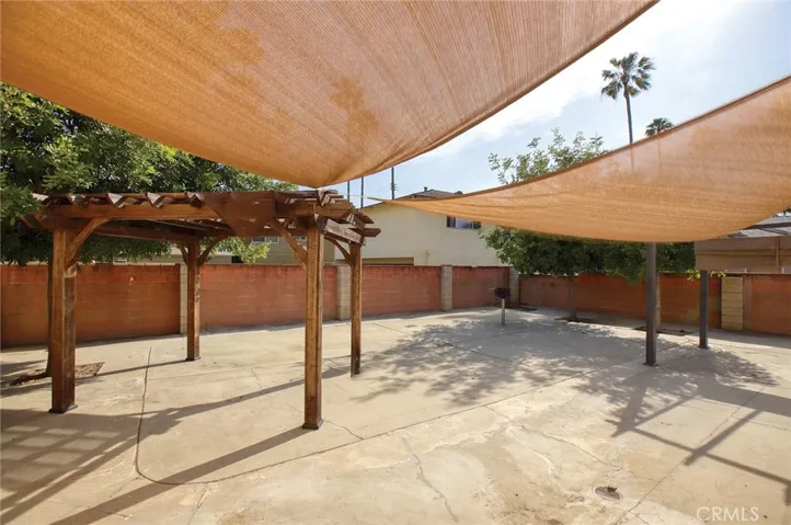414 E Route 66, Glendora, California 91740