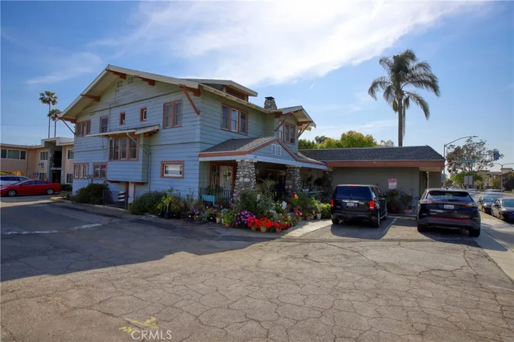 414 E Route 66, Glendora, California 91740