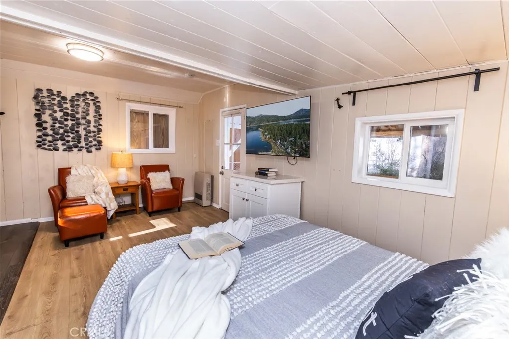 758 Elm Street, Big Bear Lake, California 92315 home-pic-26