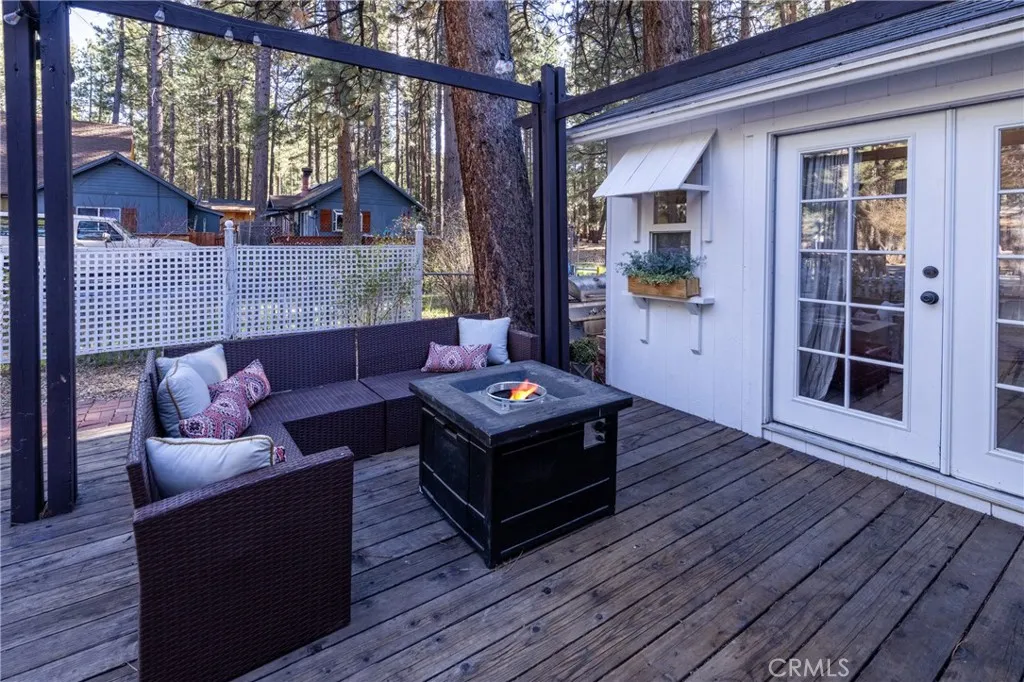 758 Elm Street, Big Bear Lake, California 92315 home-pic-31