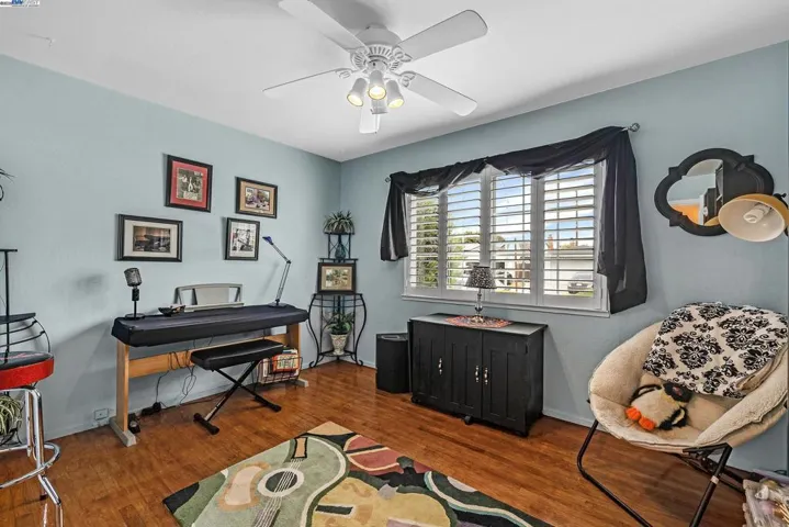 5042 Yellowstone Park Dr, Fremont, California 94538