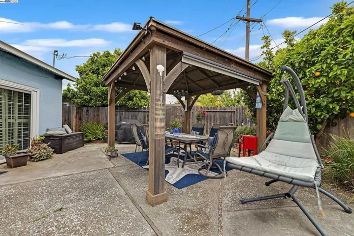 5042 Yellowstone Park Dr, Fremont, California 94538