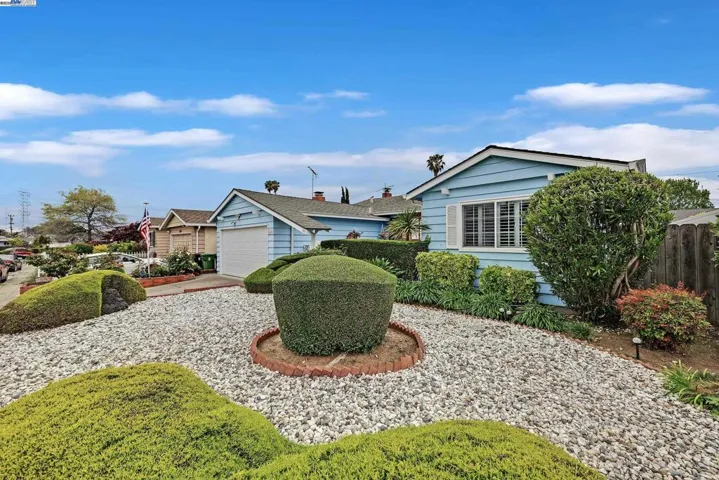 5042 Yellowstone Park Dr, Fremont, California 94538