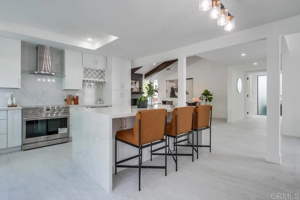 6555 Caminito Northland, La Jolla, California 92037 home-pic-22