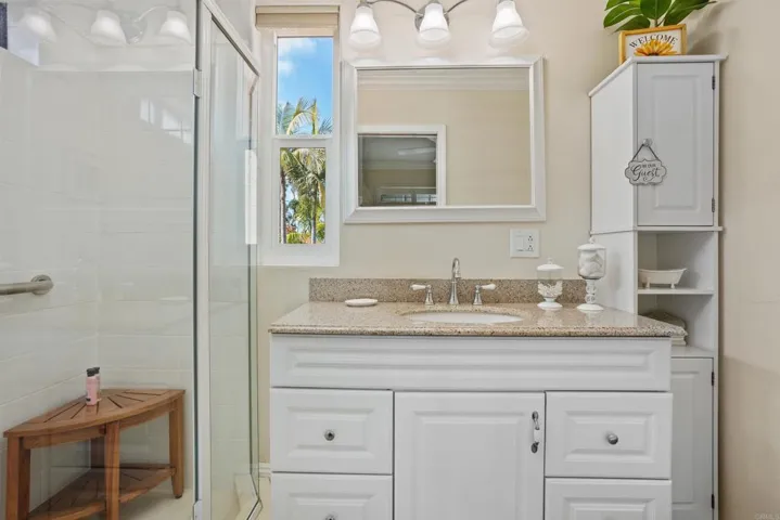 Bedroom #2's En Suite Bathroom