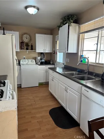 15059 Del Rey Drive, Victorville, California 92395