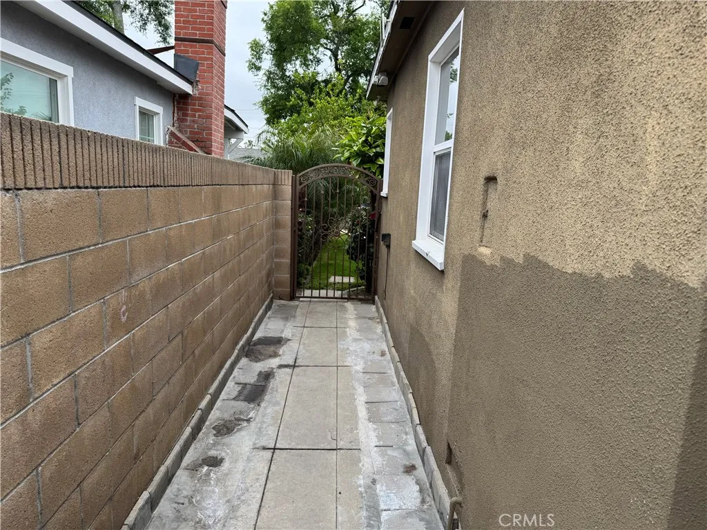 812 N Dickel Street, Anaheim, California 92805 home-pic-22