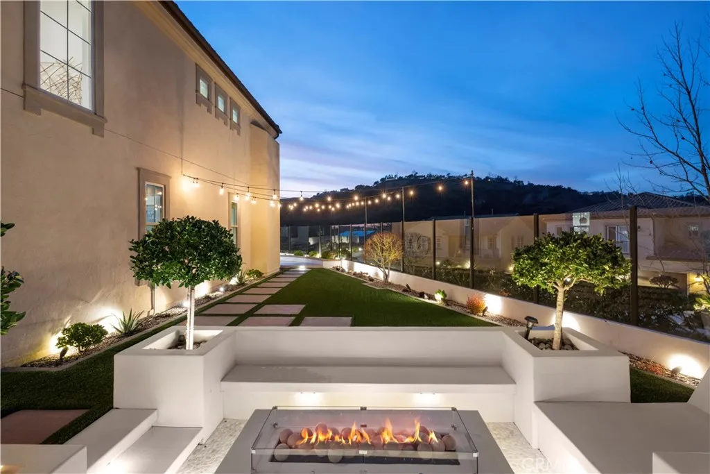 12 Cielo Prado, Mission Viejo, California 92694 home-pic-1