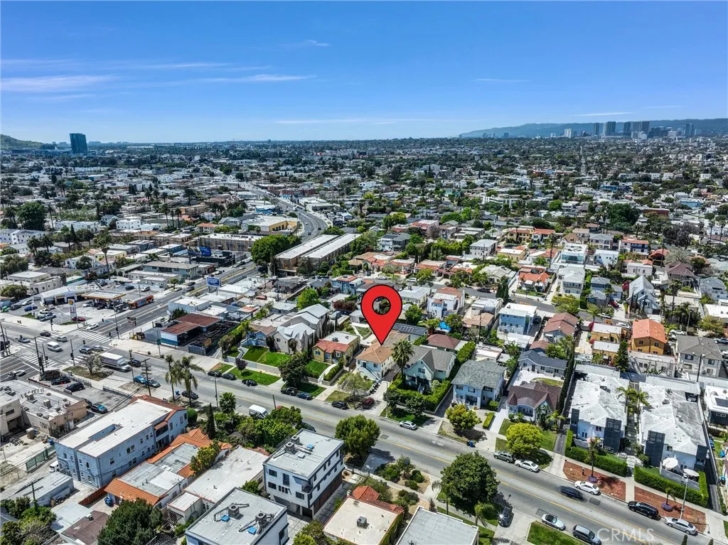 1861 S Redondo Boulevard, Los Angeles, California 90019 home-pic-16