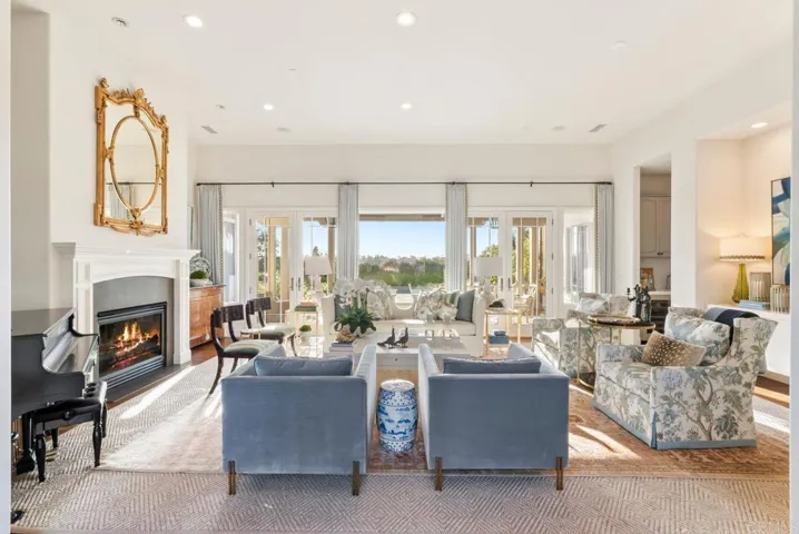 7930 White Christmas Ct, San Diego, California 92127