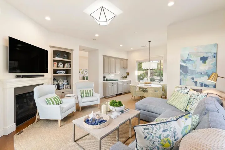 7930 White Christmas Ct, San Diego, California 92127