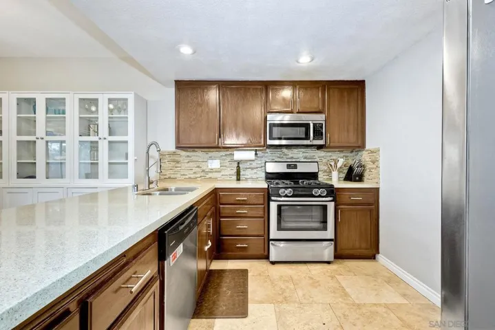 2504 Manzana Way, San Diego, California 92139