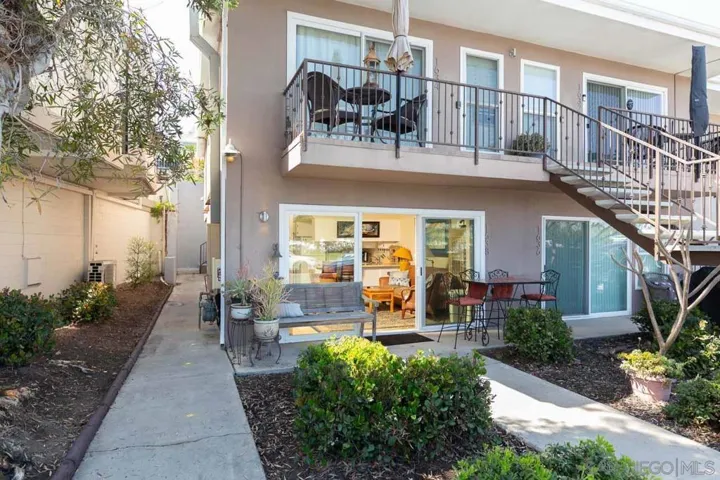 1638 Pomona, Coronado, California 92118