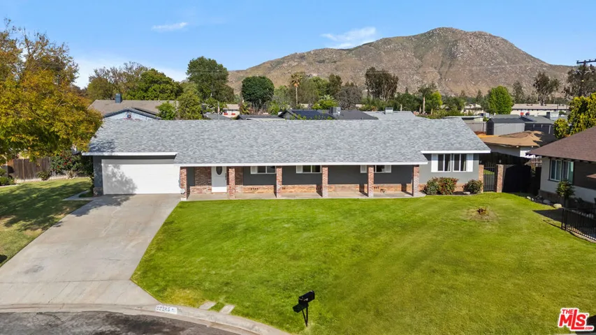 22285 Fulmar Place, Grand Terrace, California 92313