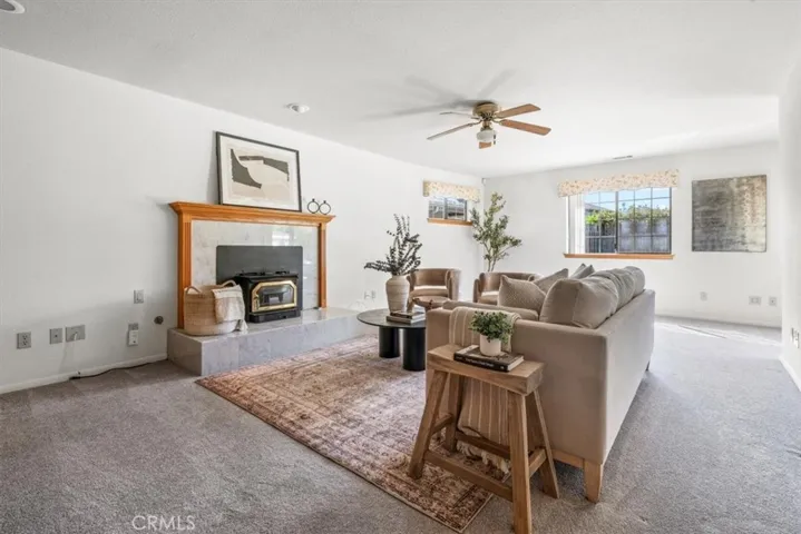 1759 Royal Way, San Luis Obispo, California 93405
