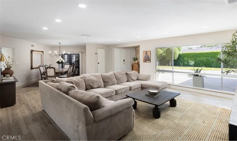 1024 Se Skyline Dr., North Tustin, California 92705