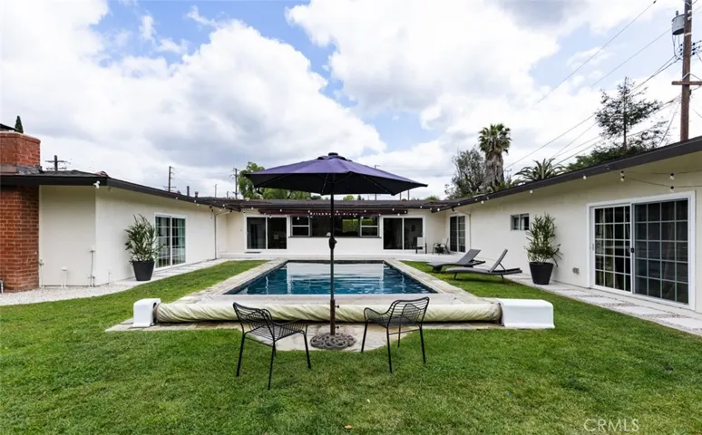 1024 Se Skyline Dr., North Tustin, California 92705
