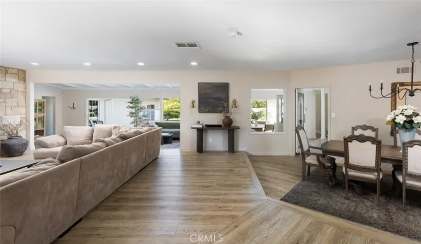 1024 Se Skyline Dr., North Tustin, California 92705