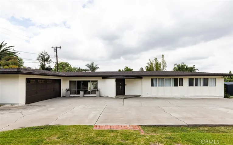 1024 Se Skyline Dr., North Tustin, California 92705