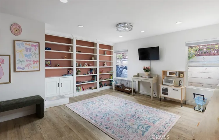 1024 Se Skyline Dr., North Tustin, California 92705