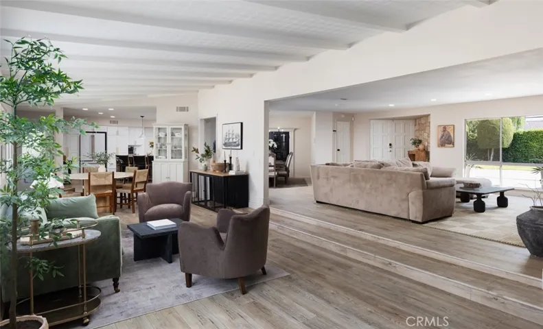 1024 Se Skyline Dr., North Tustin, California 92705