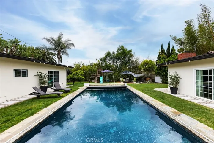 1024 Se Skyline Dr., North Tustin, California 92705