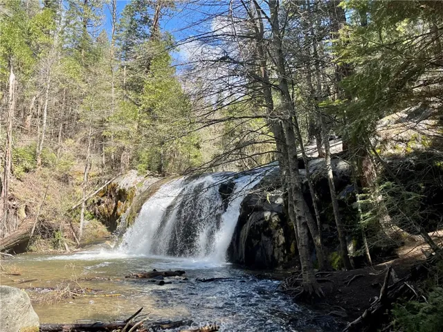 Nearby Red Rock Hiking trails