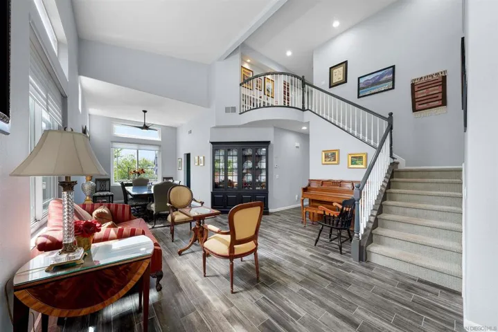 6255 Seacrest View Rd, San Diego, California 92121