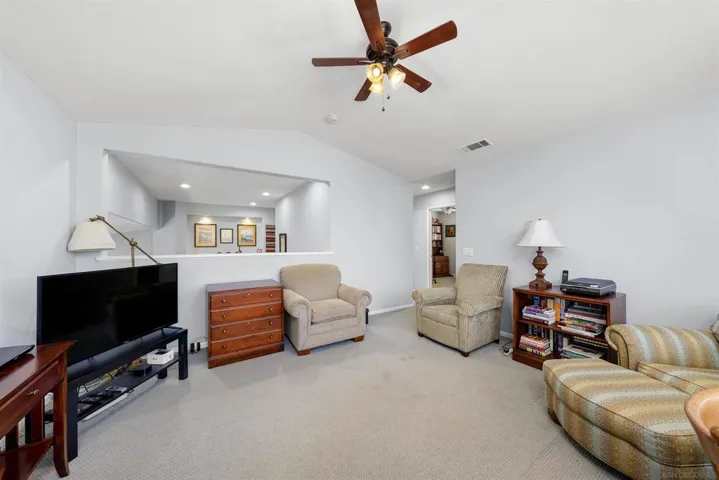 6255 Seacrest View Rd, San Diego, California 92121