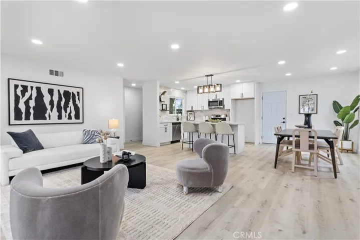 Open concept living room & kitchen.