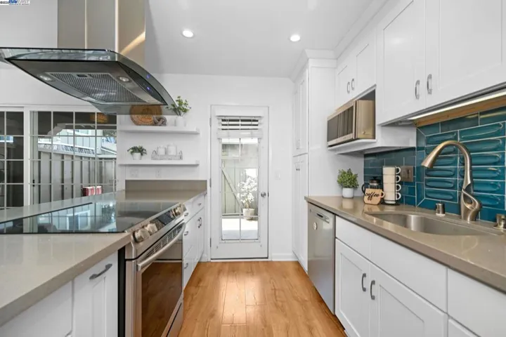2812 Bollinger Canyon Rd, San Ramon, California 94583