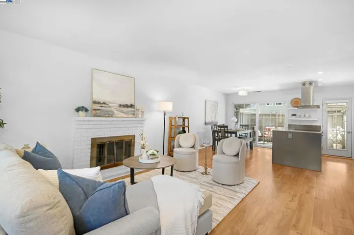 2812 Bollinger Canyon Rd, San Ramon, California 94583