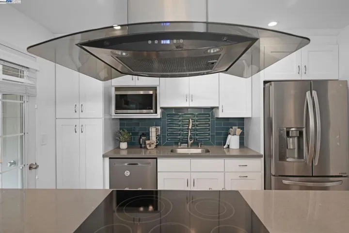 2812 Bollinger Canyon Rd, San Ramon, California 94583