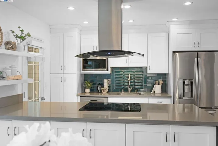 2812 Bollinger Canyon Rd, San Ramon, California 94583