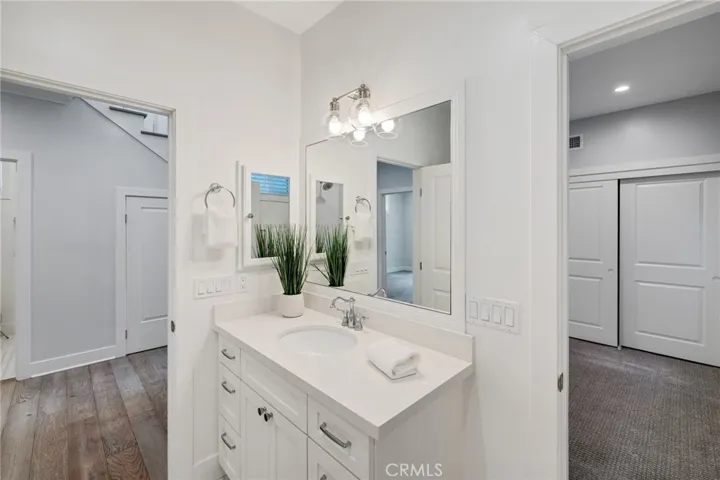 1524 Wollacott Street, Redondo Beach, California 90278