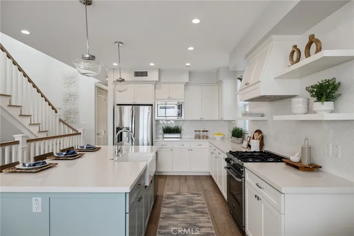1524 Wollacott Street, Redondo Beach, California 90278
