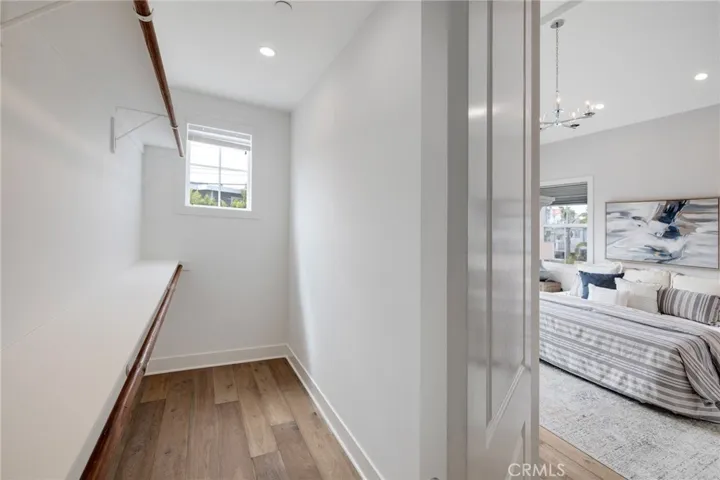 walk in closet
