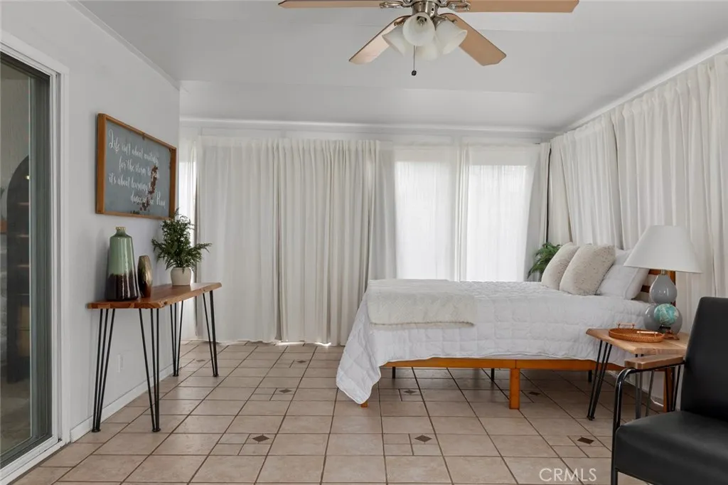 6582 Corrine Circle, Huntington Beach, California 92647 home-pic-40