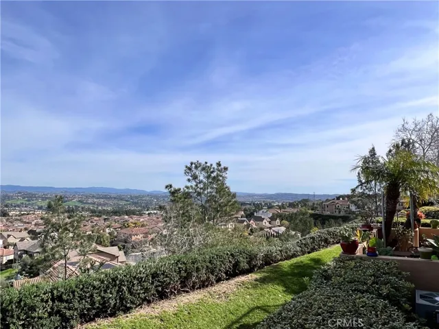 12 Verdin Lane, Aliso Viejo, California 92656