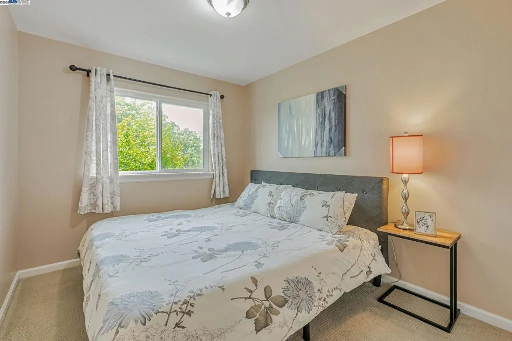 1939 Carzino Ct, Concord, California 94521 home-pic-35