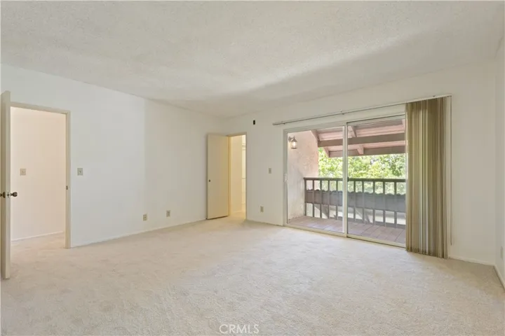 9502 Via Salerno, Burbank, California 91504