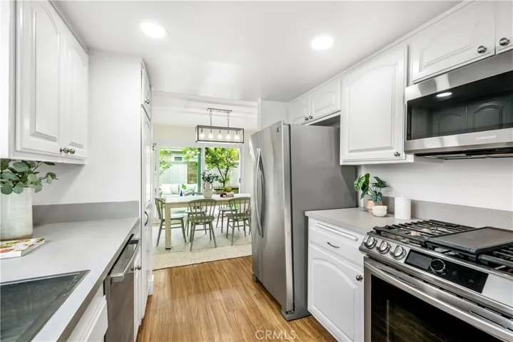 2222 Curtis Avenue, Redondo Beach, California 90278