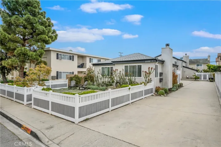 2222 Curtis Avenue, Redondo Beach, California 90278
