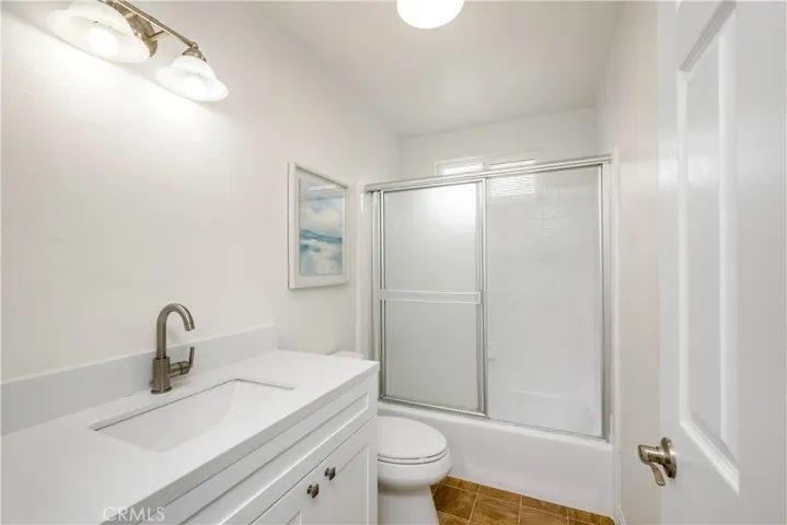 2222 Curtis Avenue, Redondo Beach, California 90278