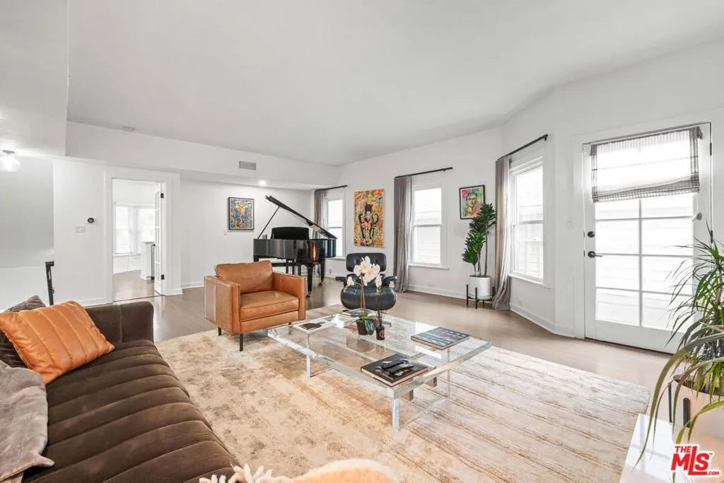 2622 2nd Street 2, Santa Monica, California 90405 home-pic-15