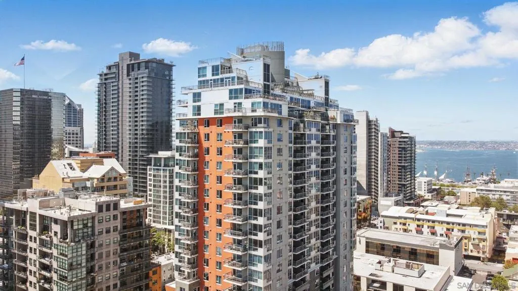 300 W Beech St 1408, San Diego, California 92101 home-pic-42