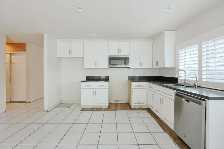 2294 Barney Street, Paradise Hills, California 92139